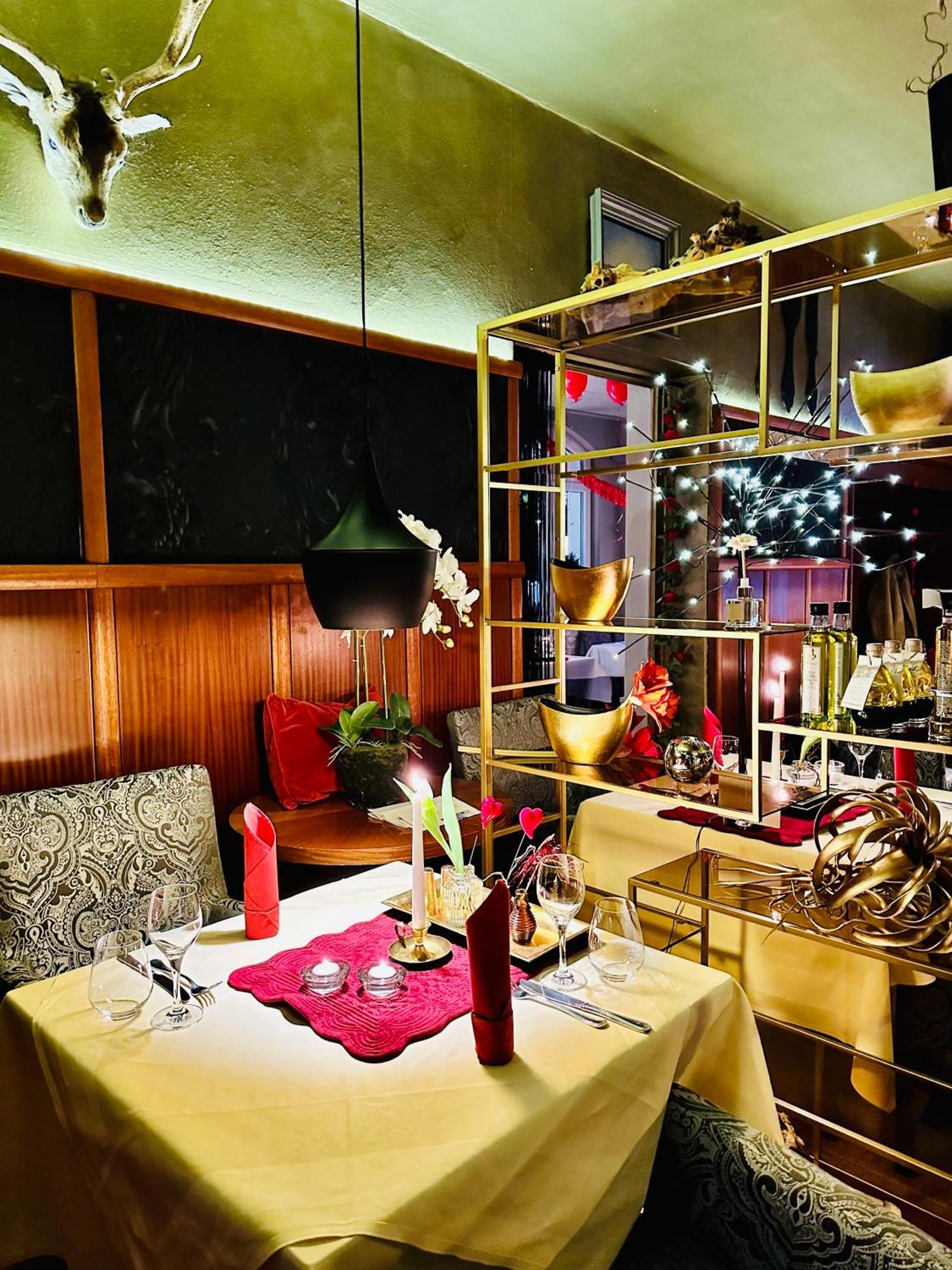 Zu Den Linden - Radebeul Pension Mit Restaurant Ngoại thất bức ảnh